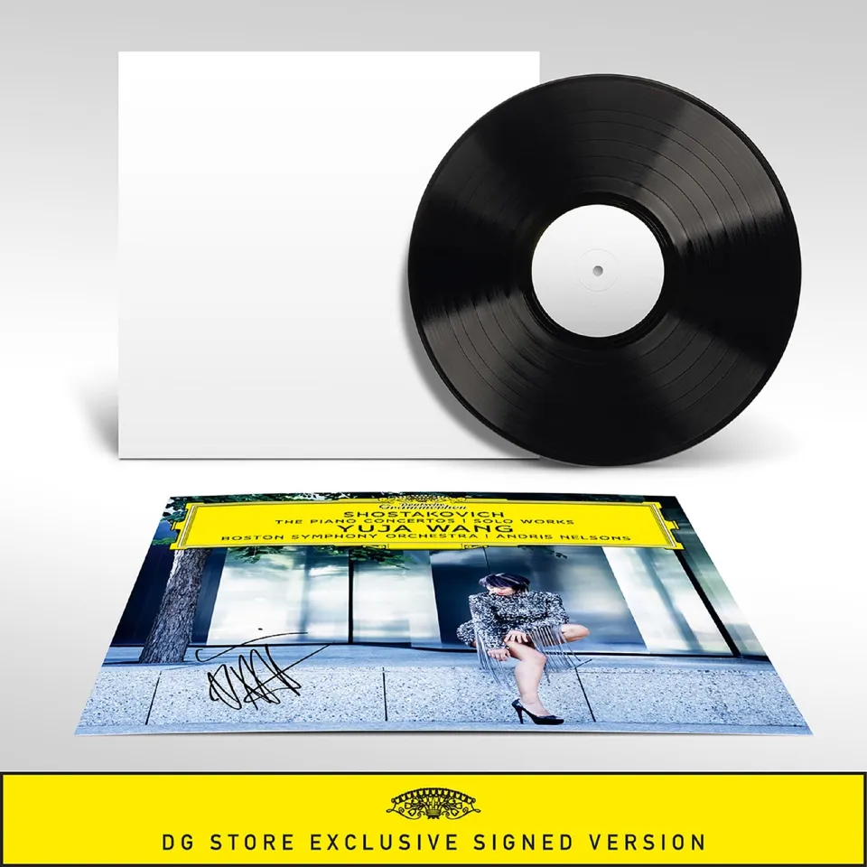 Deutsche Grammophon Shostakovich Piano Concertos Yuja Wang signiert
