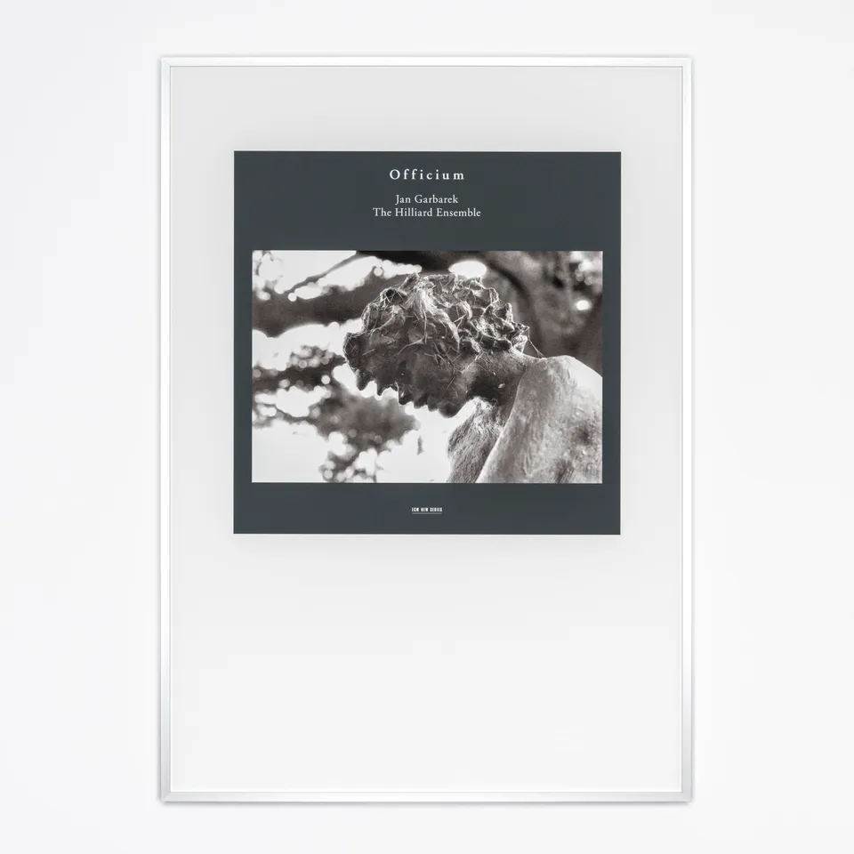 ECM Records Officium Kunstdruck A3 Alurahmen