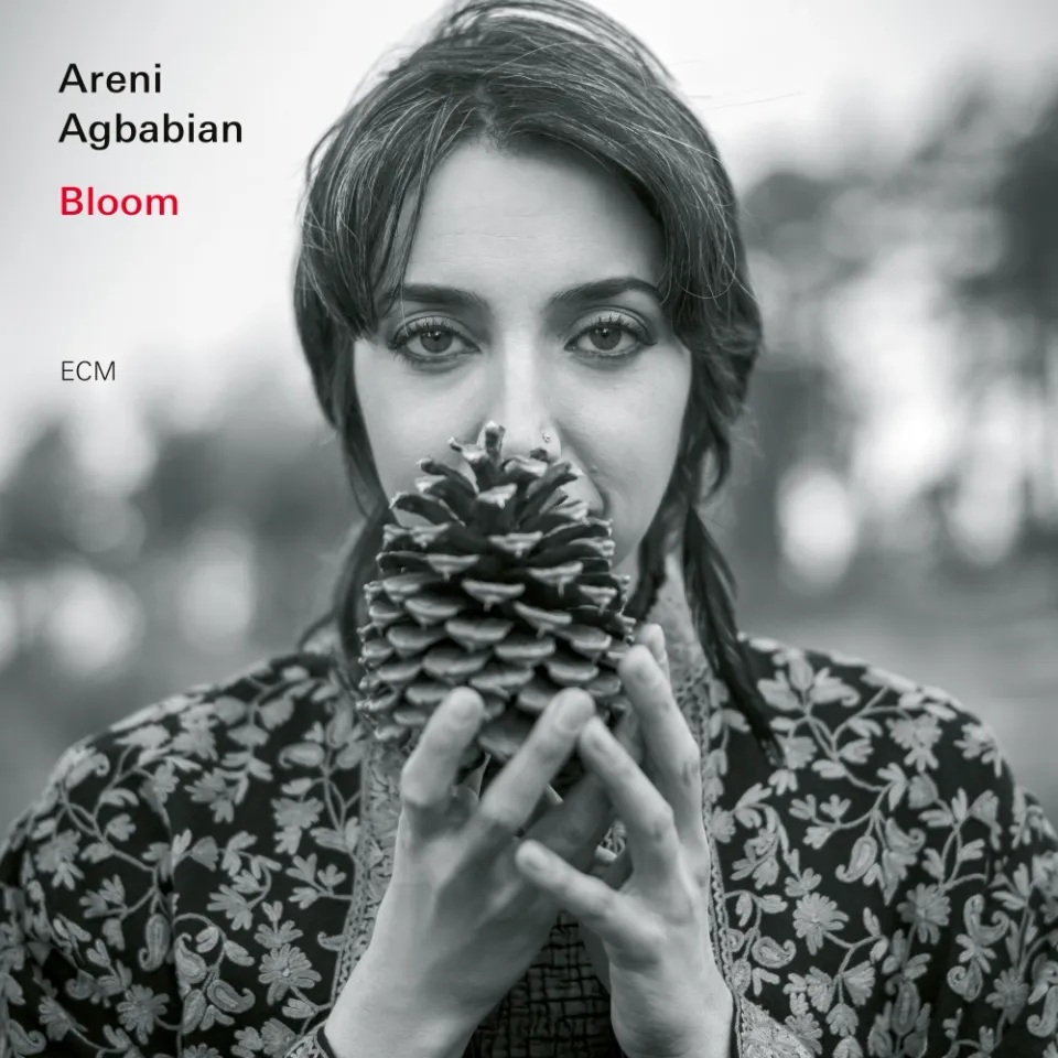 ECM Records Bloom Areni Agbabian CD Gesang Klavier