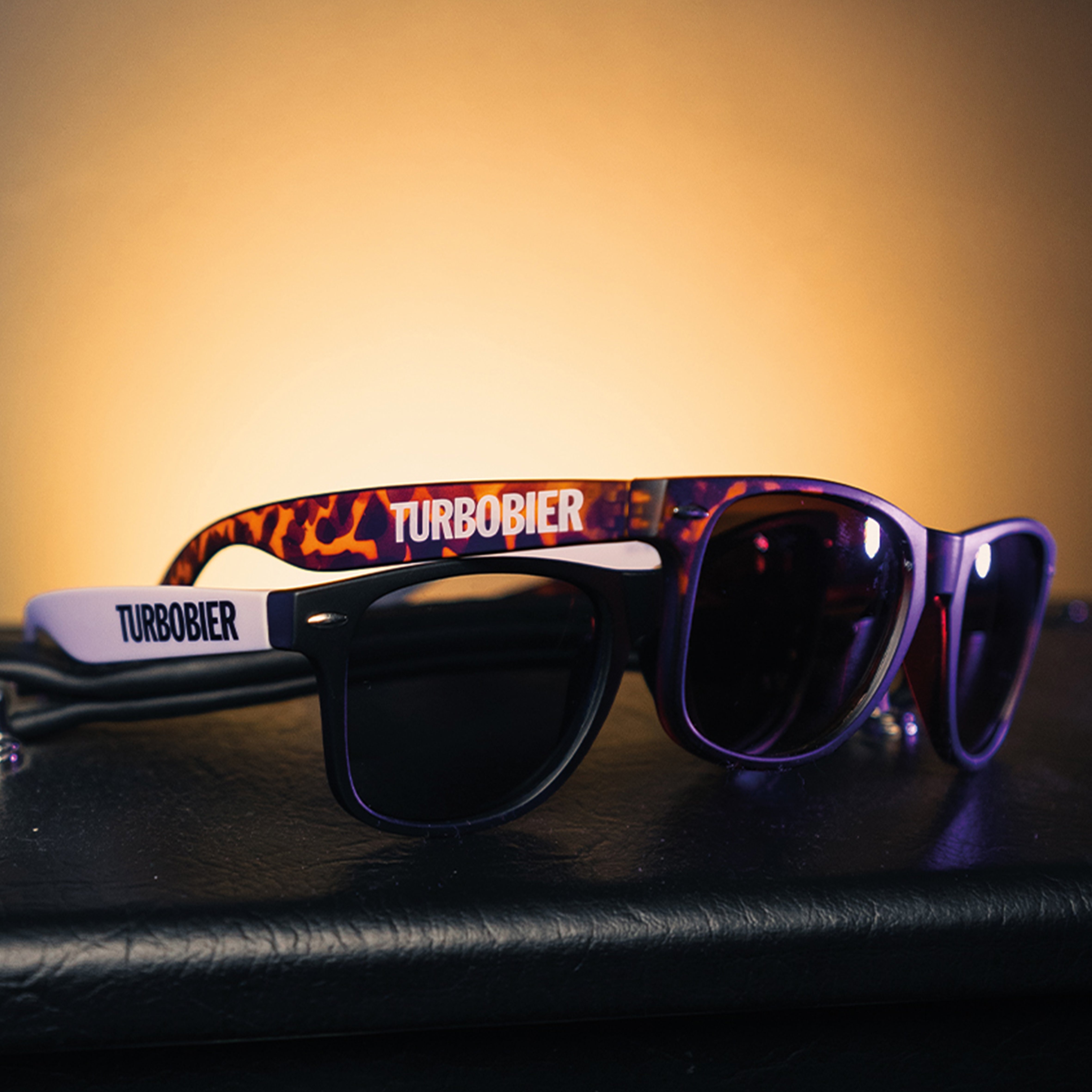 TURBOBIER Sonnenbrille Festival Brilleschwarz 4 Farben