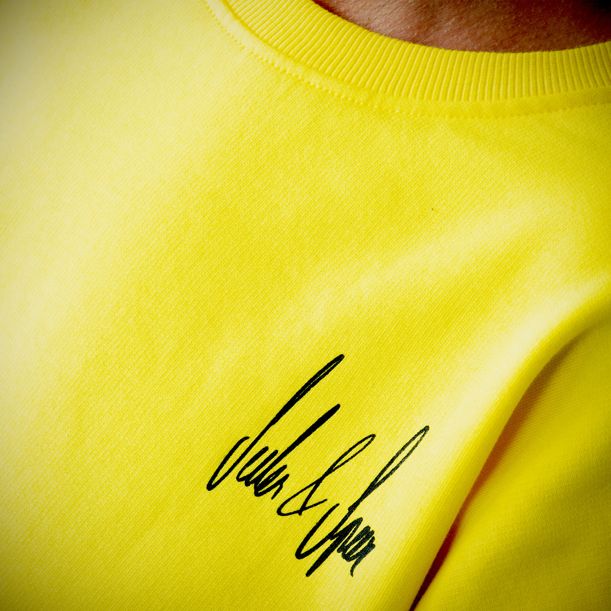 Seiler und Speer Barcode Sweatshirt gelb Girly Oversize